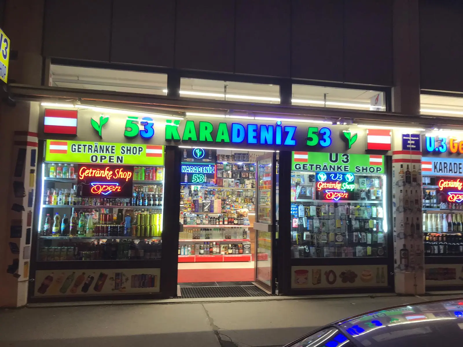 Blick in den U3 Getränke Shop, Bild 7